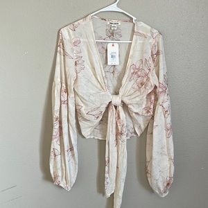 Billabong balloon sleeve tie shirt